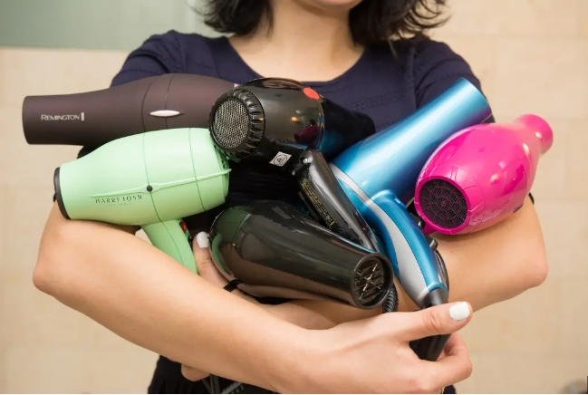 Quiet vs. Powerful: 2025’s Best Hair Dryers for Every Budget & Hair Type